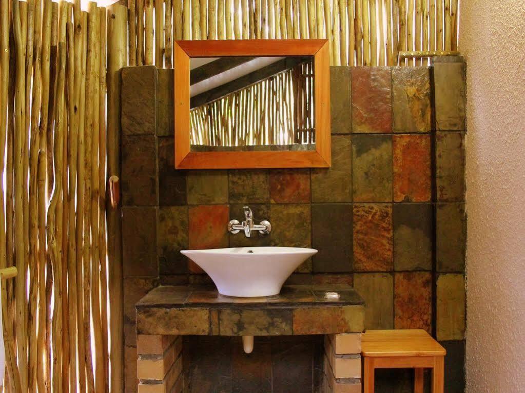 A Traveller'S Palm Hotel Phalaborwa Ngoại thất bức ảnh